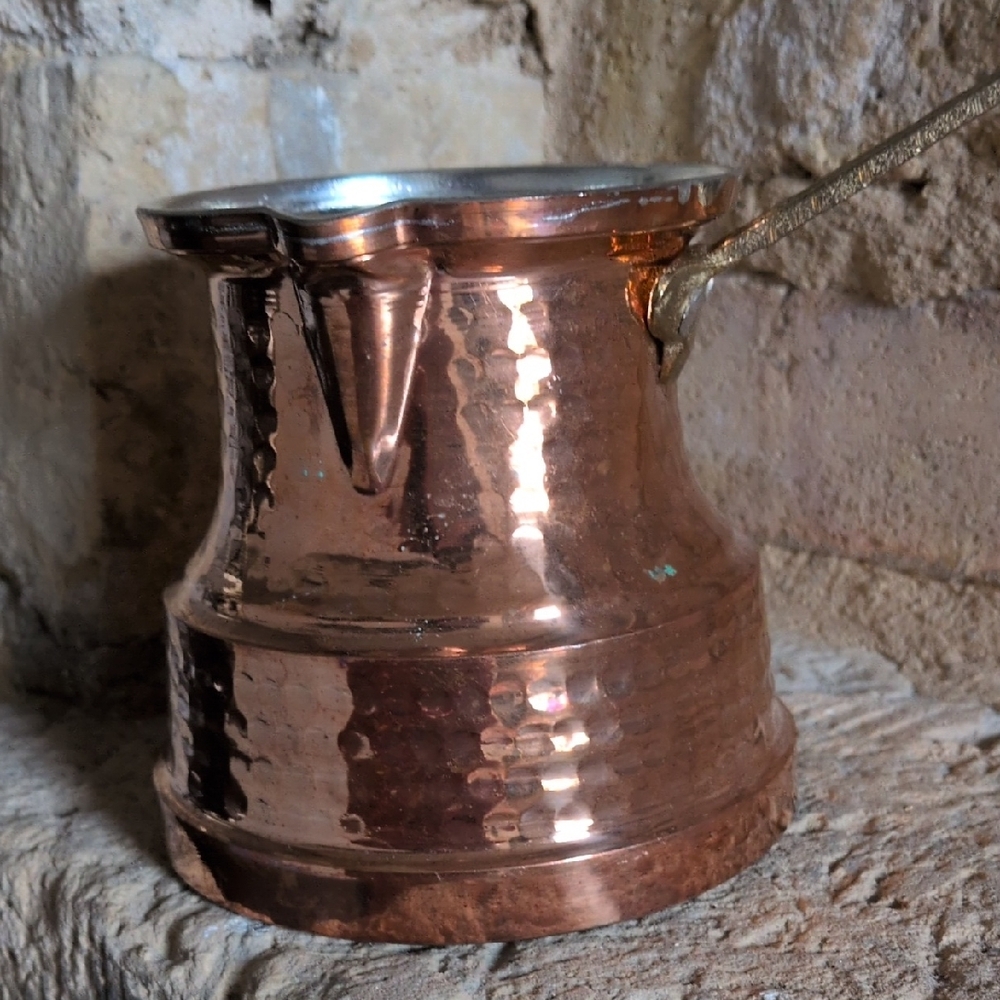 NWOT Vintage Hammered Copper Turkish Coffee Pot With Brass Handle - Picture 2 of 13